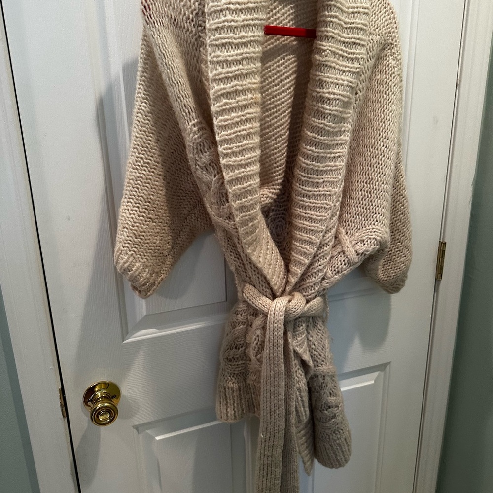 American Eagle Outfitters Cream Chunky Knit Cardigan with Shawl Collar - Picture 3 of 4
